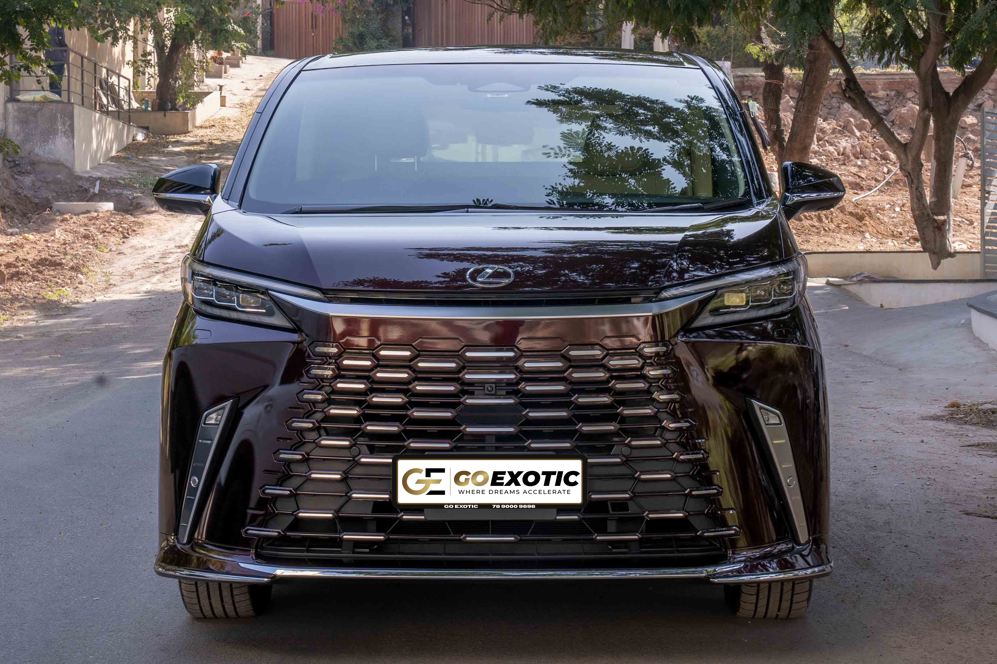 2024 LEXUS LM350h 4S Ultra Luxury 